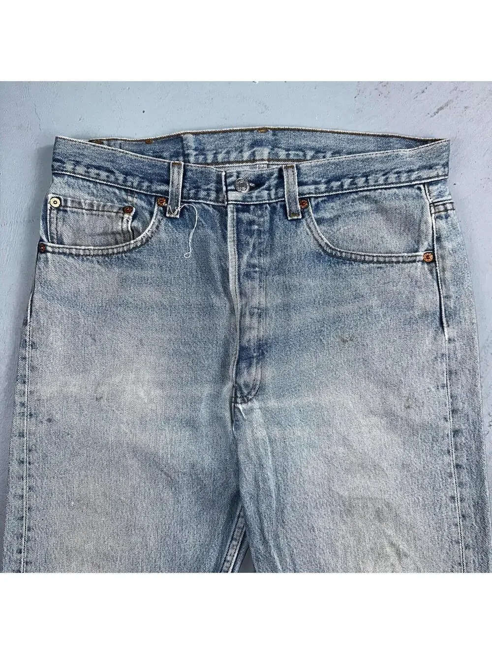 Levis 501 Vintage 90s USA XX Straight Leg Jeans Blue Light Wash 34x36 Act 32x32
